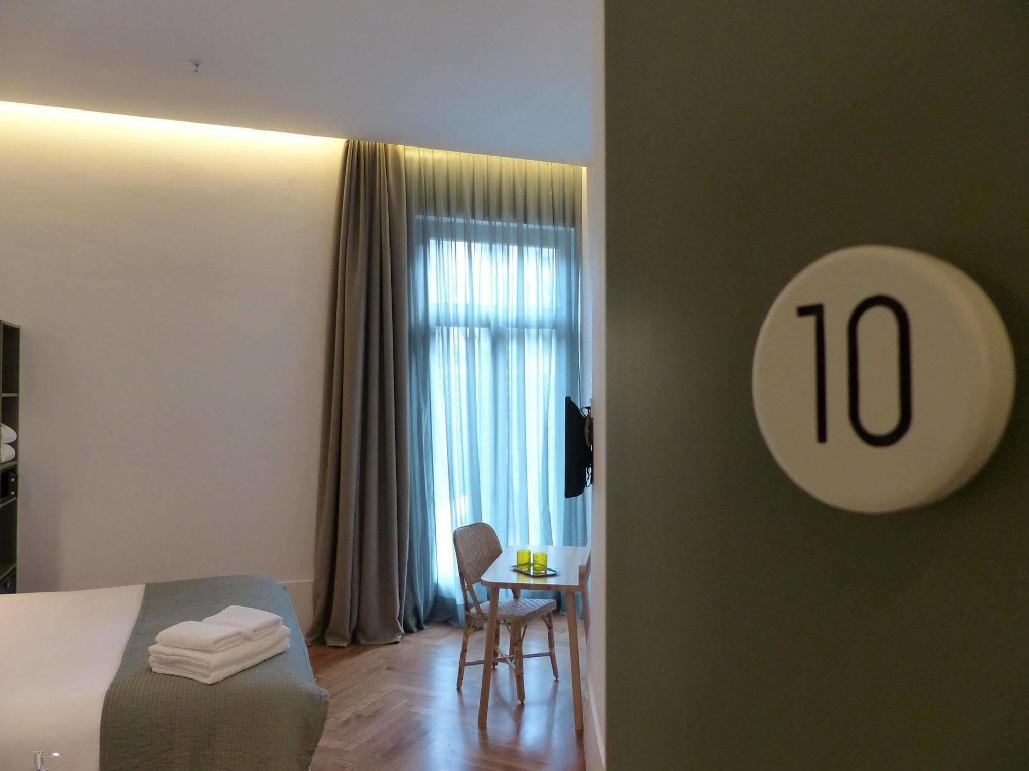 Casa Mathilda Bed & Breakfast Barcelona Ngoại thất bức ảnh